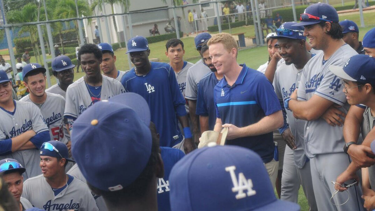 Group photo of Los Angeles Baseball team and Duncan Webb