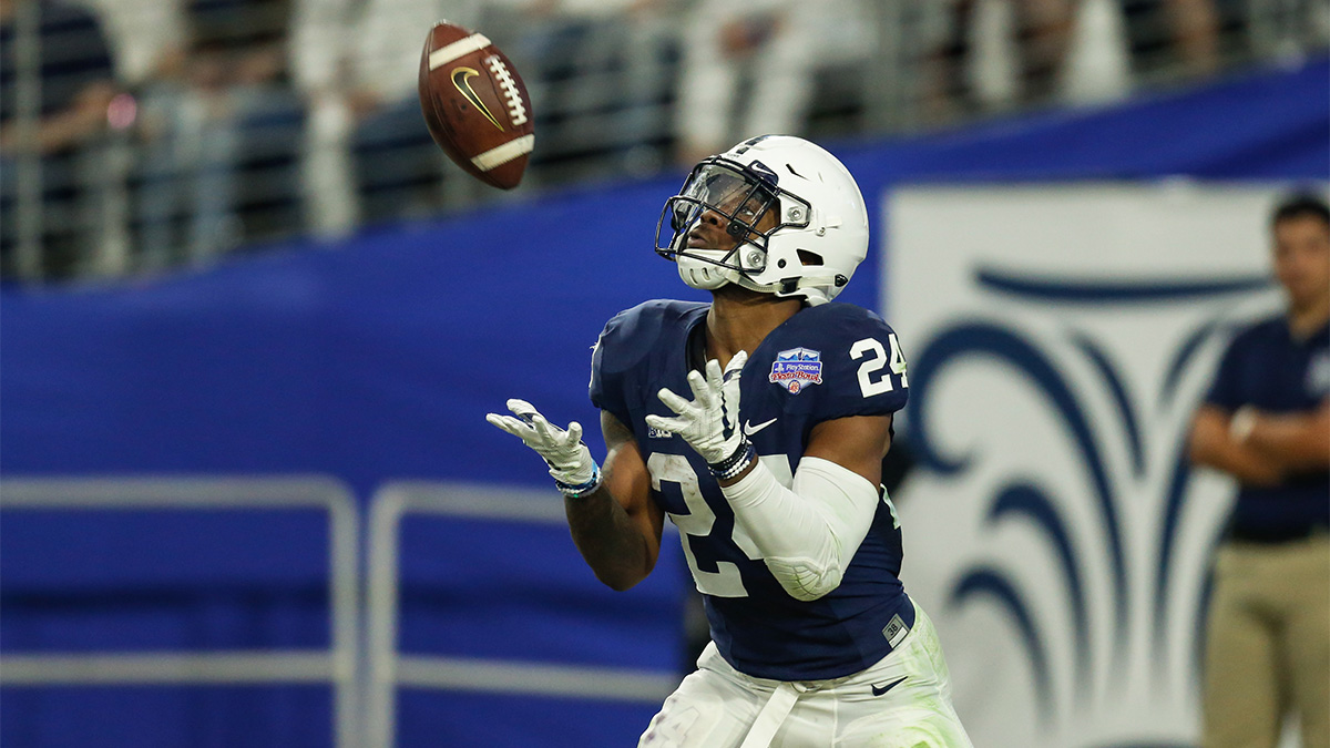 Miles Sanders receives a kickoff for Penn State at the 2017 Fiesta Bowl