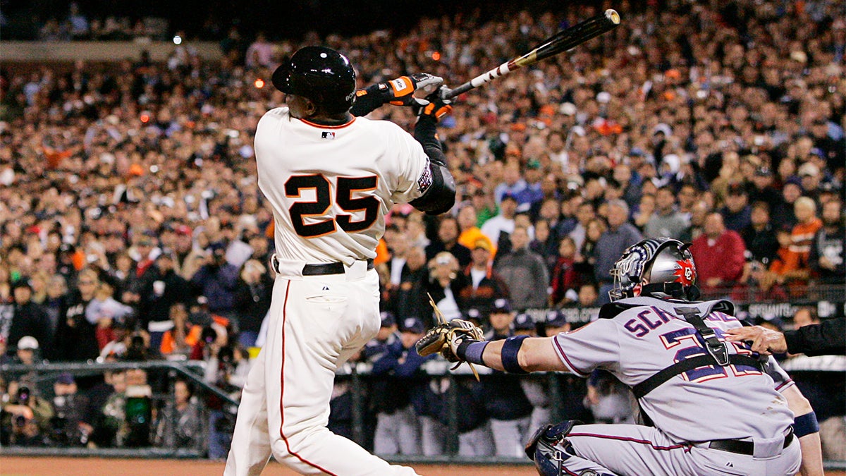 On This Day, Aug. 7: Barry Bonds breaks home run record 