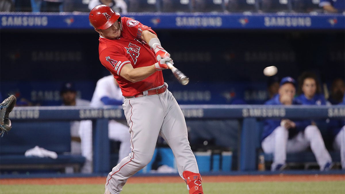 Mike Trout takes high road on salary, position move