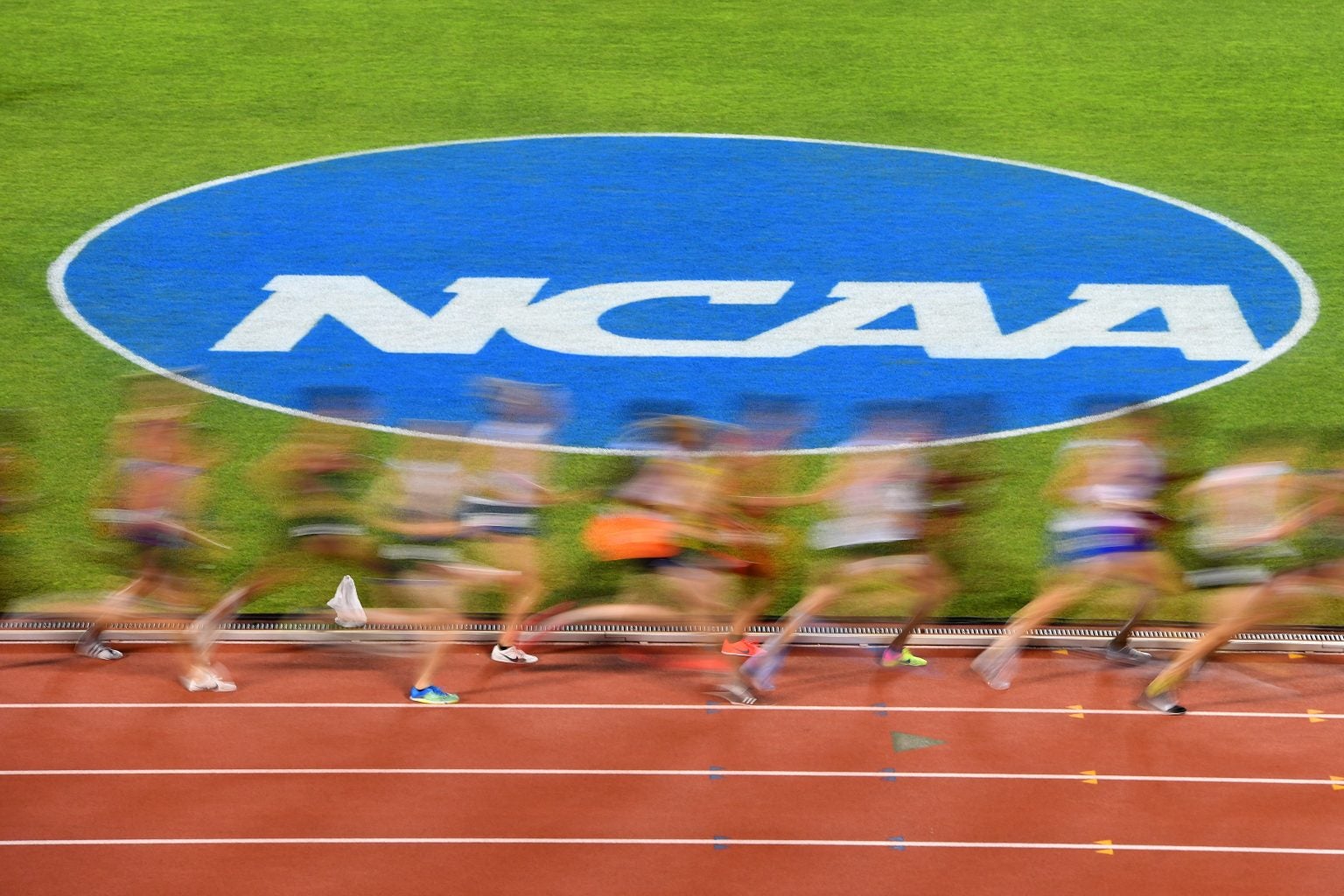 few-college-athletic-directors-are-minorities-global-sport-matters