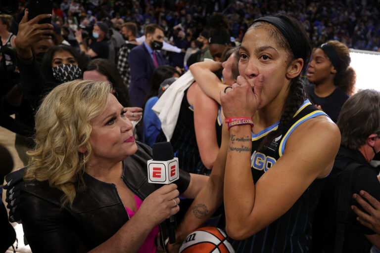 Sports media covering WNBA Finals