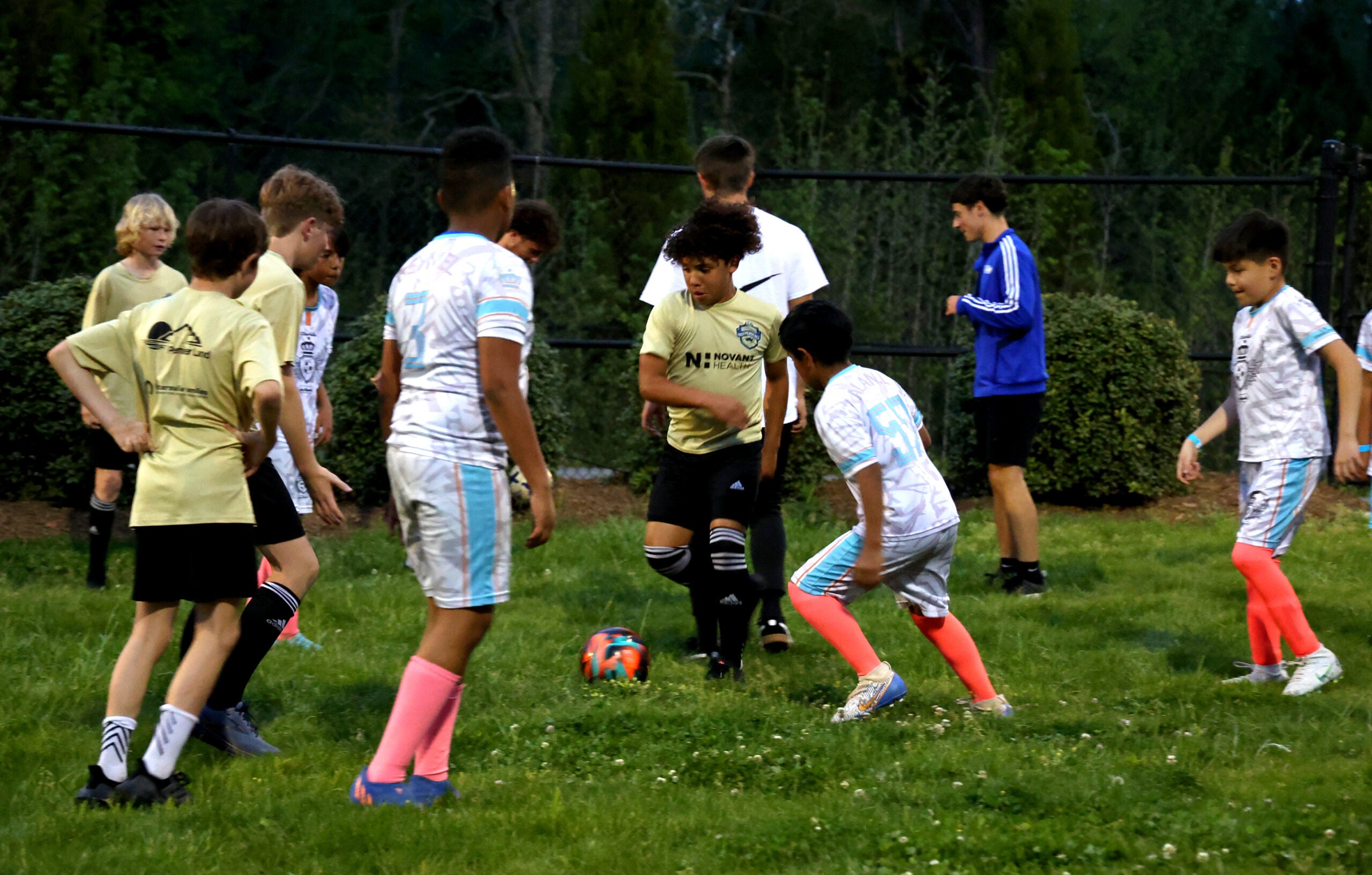 Flying Soccer a game for two player or one - Games showcase